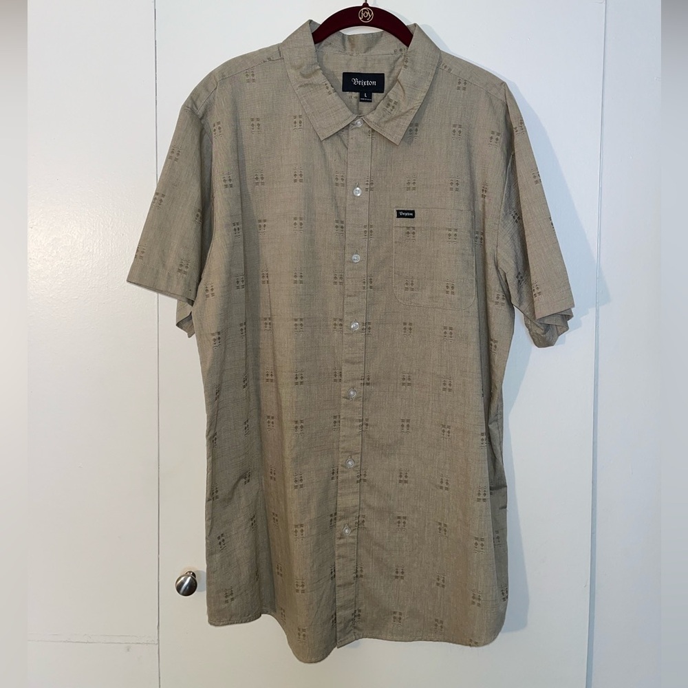 Brixton Men’s Button-Up Short Sleeve Hawaiian Shirt Tan/Green Large
